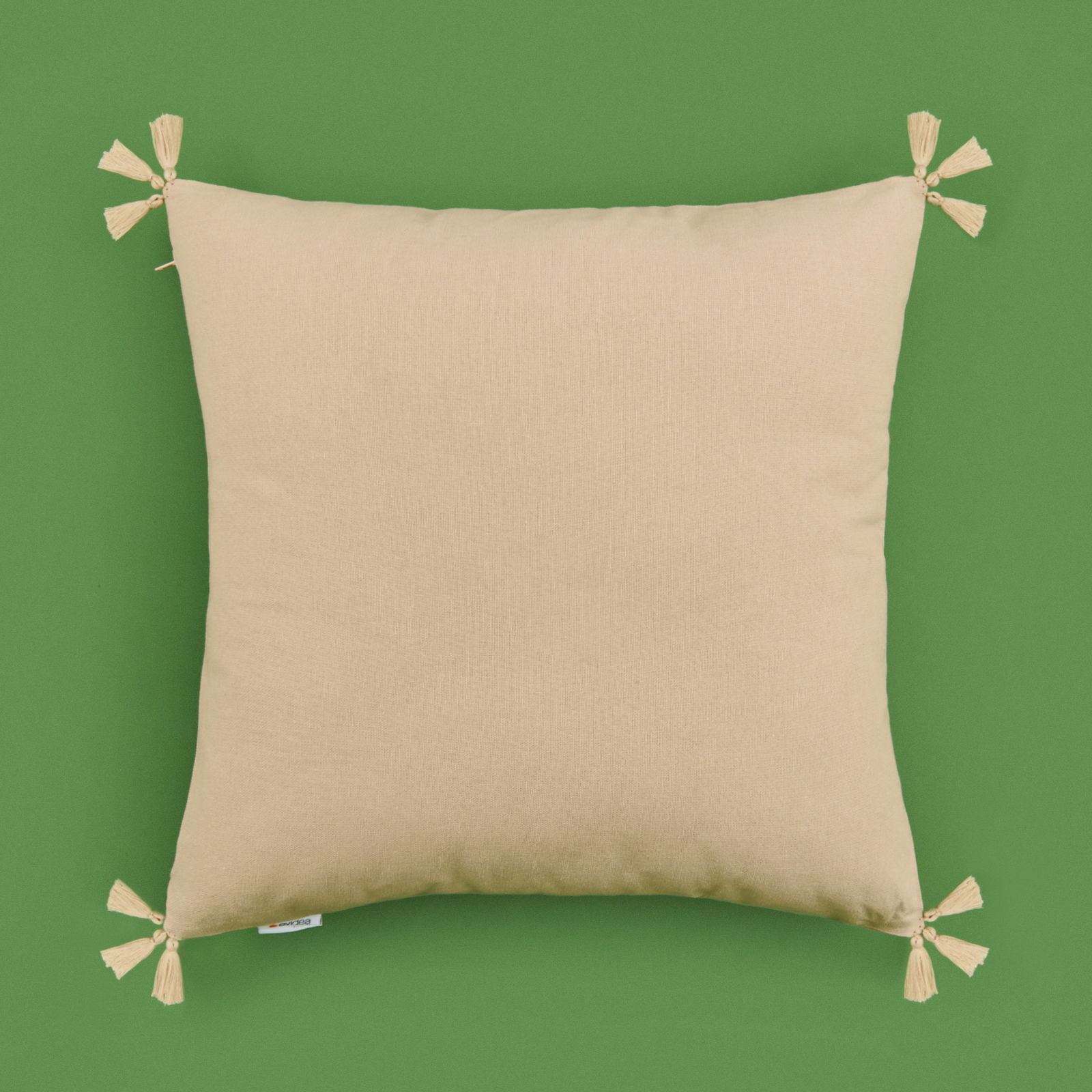 Soft Boho Püskül Detaylı Kırlent - Bej - 40x40 cm