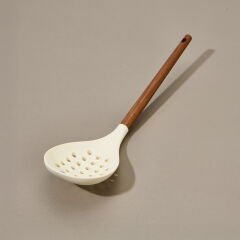 Akasya Saplı Silikon Kevgir - Kahverengi / Krem