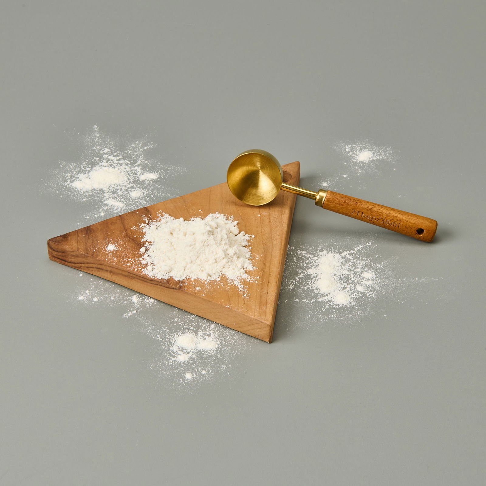 Ahşap Saplı Ölçü Kaşığı - Kahverengi / Altın - 30 ml