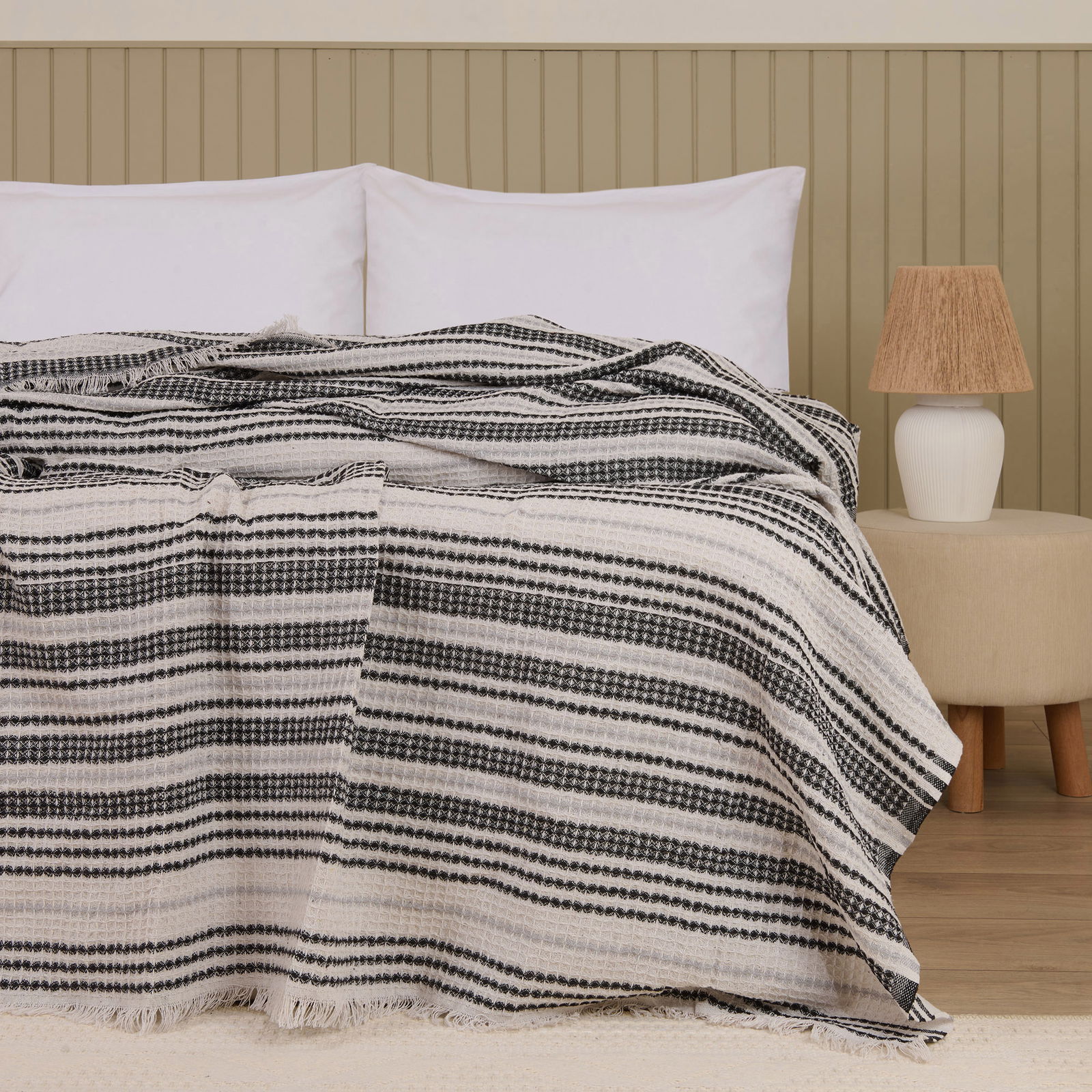 Soft Radiant Tek Kişilik Pike - Ekru / Siyah - 160x230 cm
