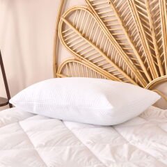 Soft Thunder Kapitoneli Yastık Alezi - Beyaz - 50x70 cm