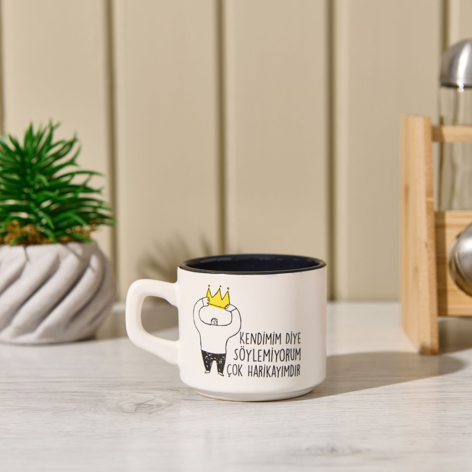 Tasarım Kendimim Diye Söylemiyorum Sloganlı Venüs Kupa - Renkli - 195 ml