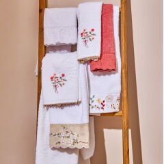 Soft Granny Summer Çiçek Nakışlı El Havlusu - Ekru - 30x50 cm