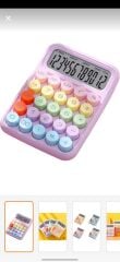 MÜKEMMEL TASARIMLI ŞIK DURUŞU İLE PEMBE RENKLİ HESAP MAKİNESİ