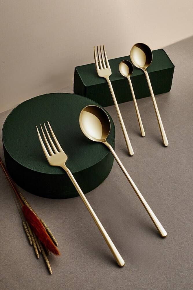 MORENO GOLD SOFRALARINIZA ŞIKLIK KATACAK  30 PARÇA 6 KİŞİLİK ÇATAL- KAŞIK  TAKIMI