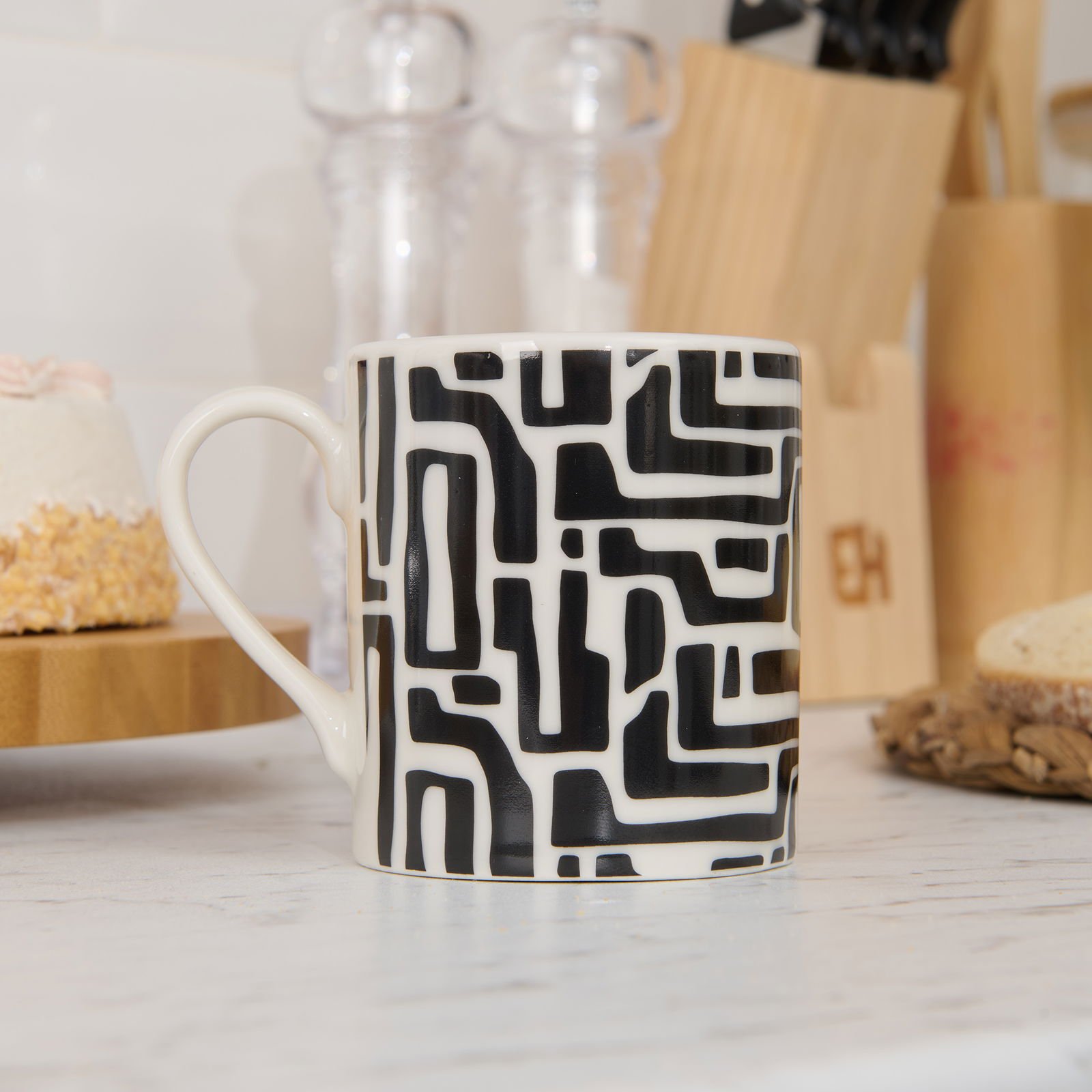 Kitchen Siyah Çizgili Porselen Kupa - Siyah / Beyaz - 290 ml