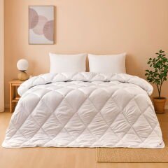 Soft Noir Çift Kişilik Microfiber Yastık ve Yorgan Seti - Beyaz