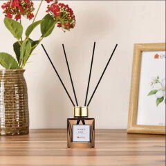 Deco Woody Love Çubuklu Oda Kokusu - Kahverengi - 100 ml