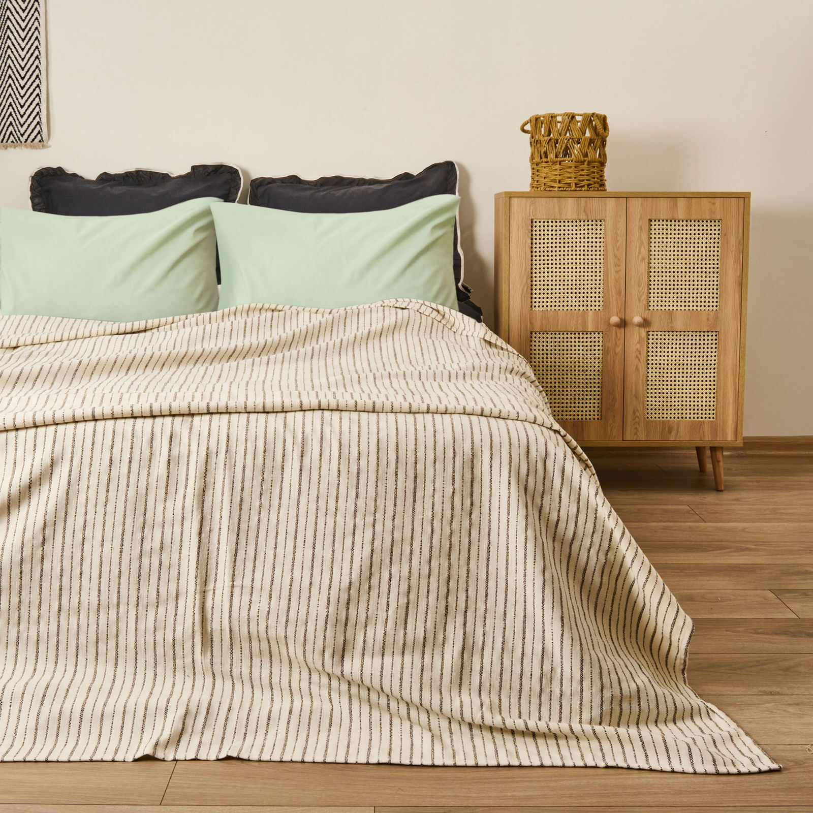 Soft Brisa Çift Kişilik Pike - Ekru / Siyah- 220x240 cm